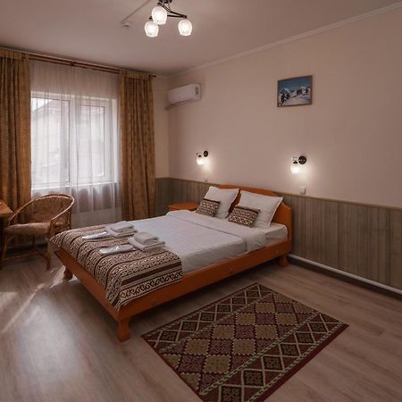 Alpinist Hotel 비슈케크 외부 사진