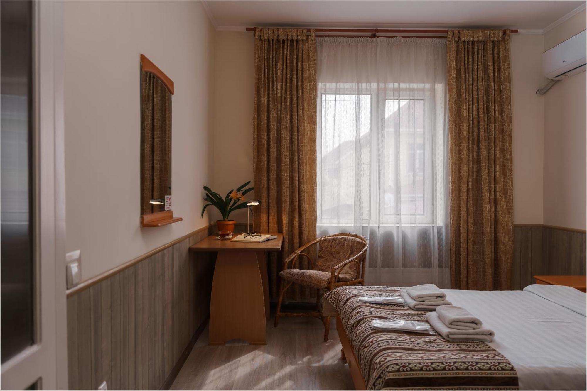 Alpinist Hotel 비슈케크 외부 사진